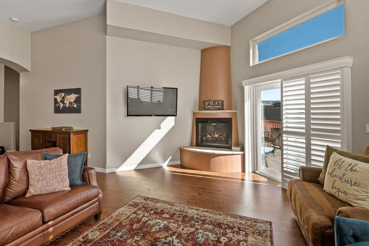 Family Friendly Sedona Townhome In Golf Community Екстер'єр фото