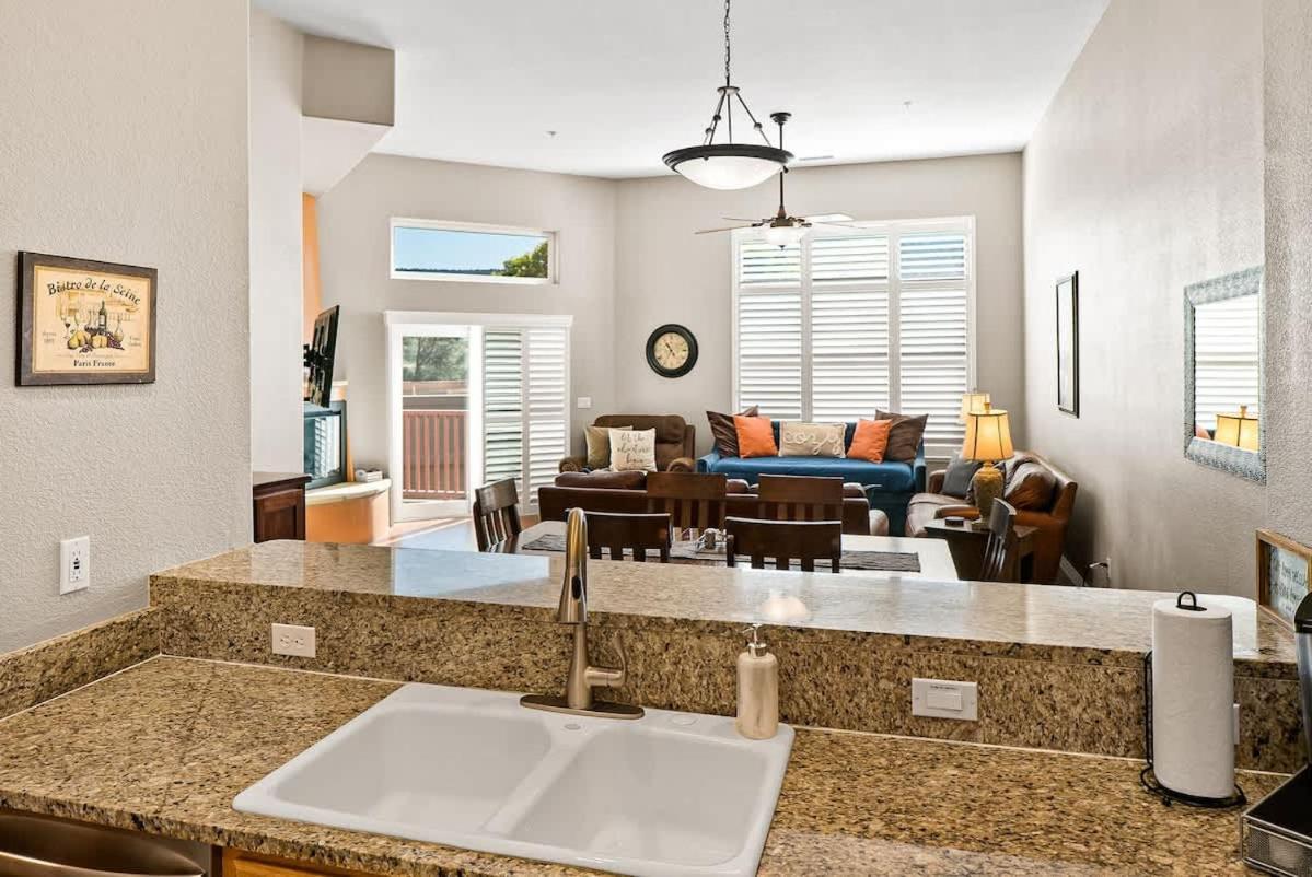 Family Friendly Sedona Townhome In Golf Community Екстер'єр фото